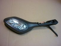 Зеркало заднего обзора левое матовый черный_GY-7450U SYM JOYMAX 300i ABS 8812A-L3A-007-IL ― | SYM-CENTER.ru - Мототехника SYM, запчасти, сервис