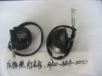 Фонарь освещения номерного знака SYM Crox 125; Jet4 R50 Naked; Jet4 50; ORBIT 50 AV05W1-S; ORBIT 50 AV05W-6; ORBIT 125 33740-ABA-000 ― | SYM-CENTER.ru - Мототехника SYM, запчасти, сервис