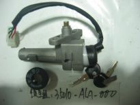 Замок зажигания в сборе JET4_50, JET4_125, SYMPHONY_50SR, SYMPHONY_125SR  35010ALA000 ― | SYM-CENTER.ru - Мототехника SYM, запчасти, сервис