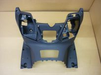 Облицовка отсека для мелочей черный_BK-001U SYM JOYMAX 300i ABS 81131-L3A-000-KA ― | SYM-CENTER.ru - Мототехника SYM, запчасти, сервис